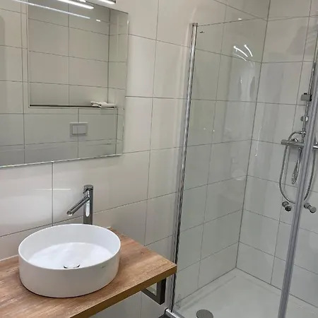 Altes Winzerhaus Am Moselufer - Sonnenlay Apartmán *