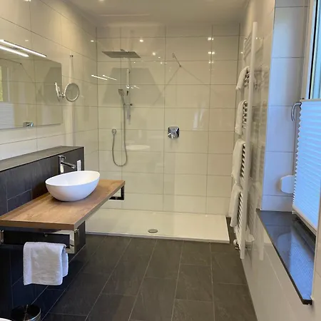 Altes Winzerhaus Am Moselufer - Sonnenlay *